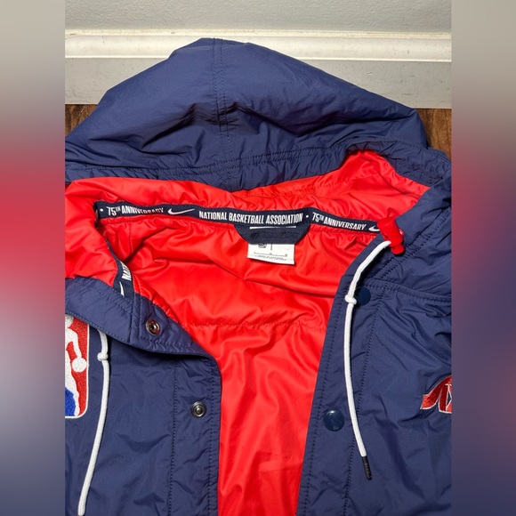 Men's Nike Navy Brooklyn Nets City Edition Courtside Hooded  Bomber Jacket - Picture 3 of 8